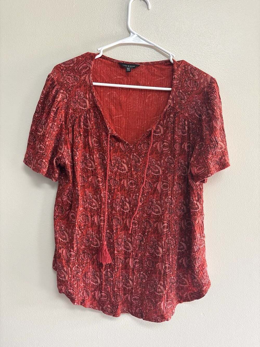 Lucky Brand Red Paisley Print Tassel Tie Neck Blouse Size M